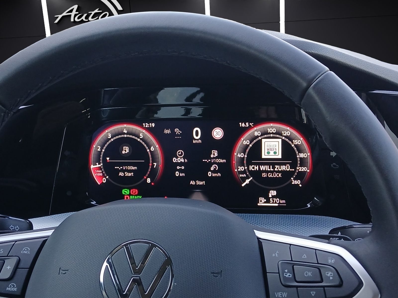 Fahrzeugabbildung Volkswagen Golf VIII Variant eTSI Goal DSG LED AHK Navi AID