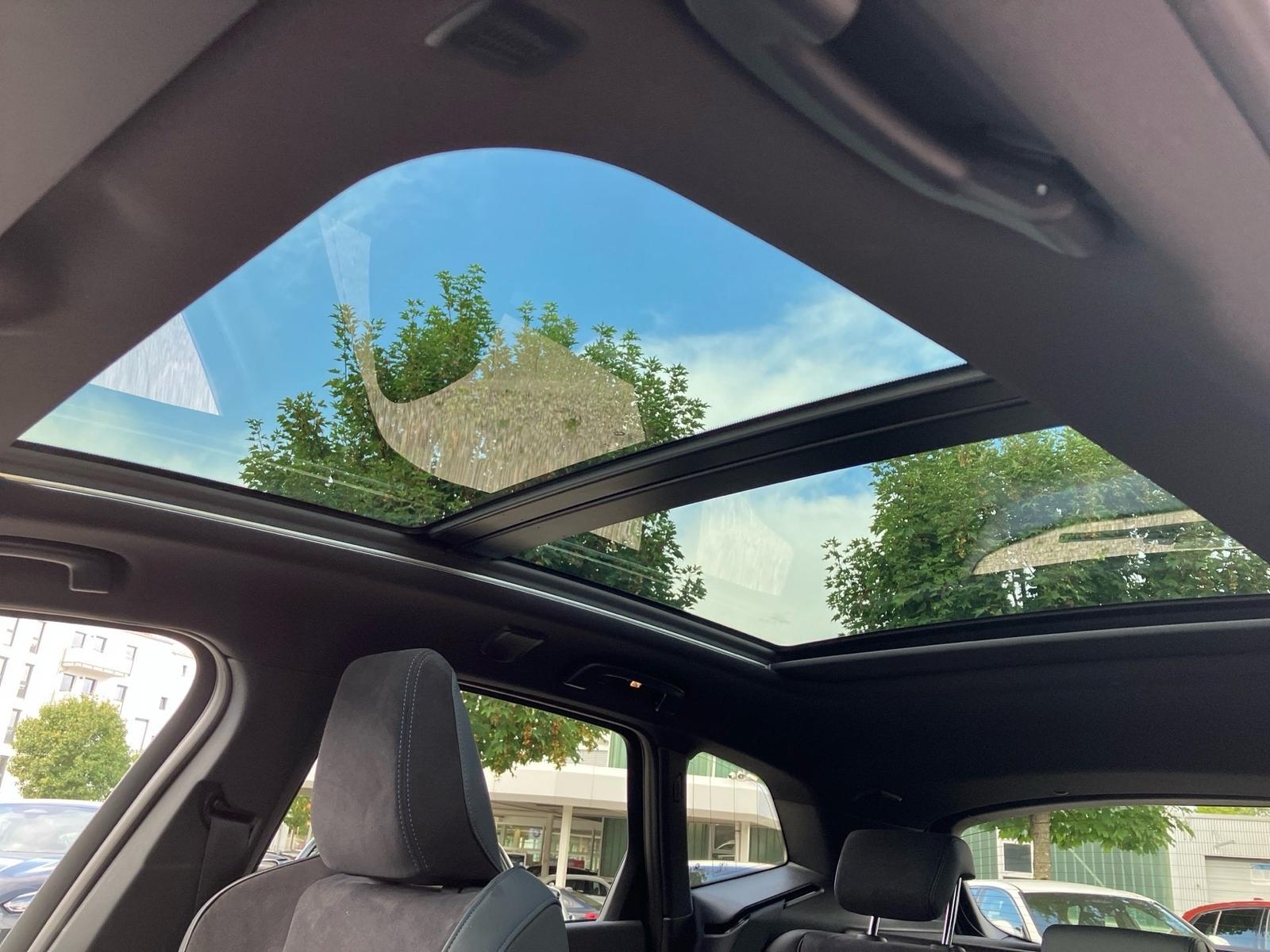 BMW 223i xDrive Active Tourer M Sport HUD Pano DA Pr