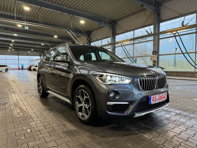 BMW X1 xDrive 20 d xLine LED Navi PDC Teilleder