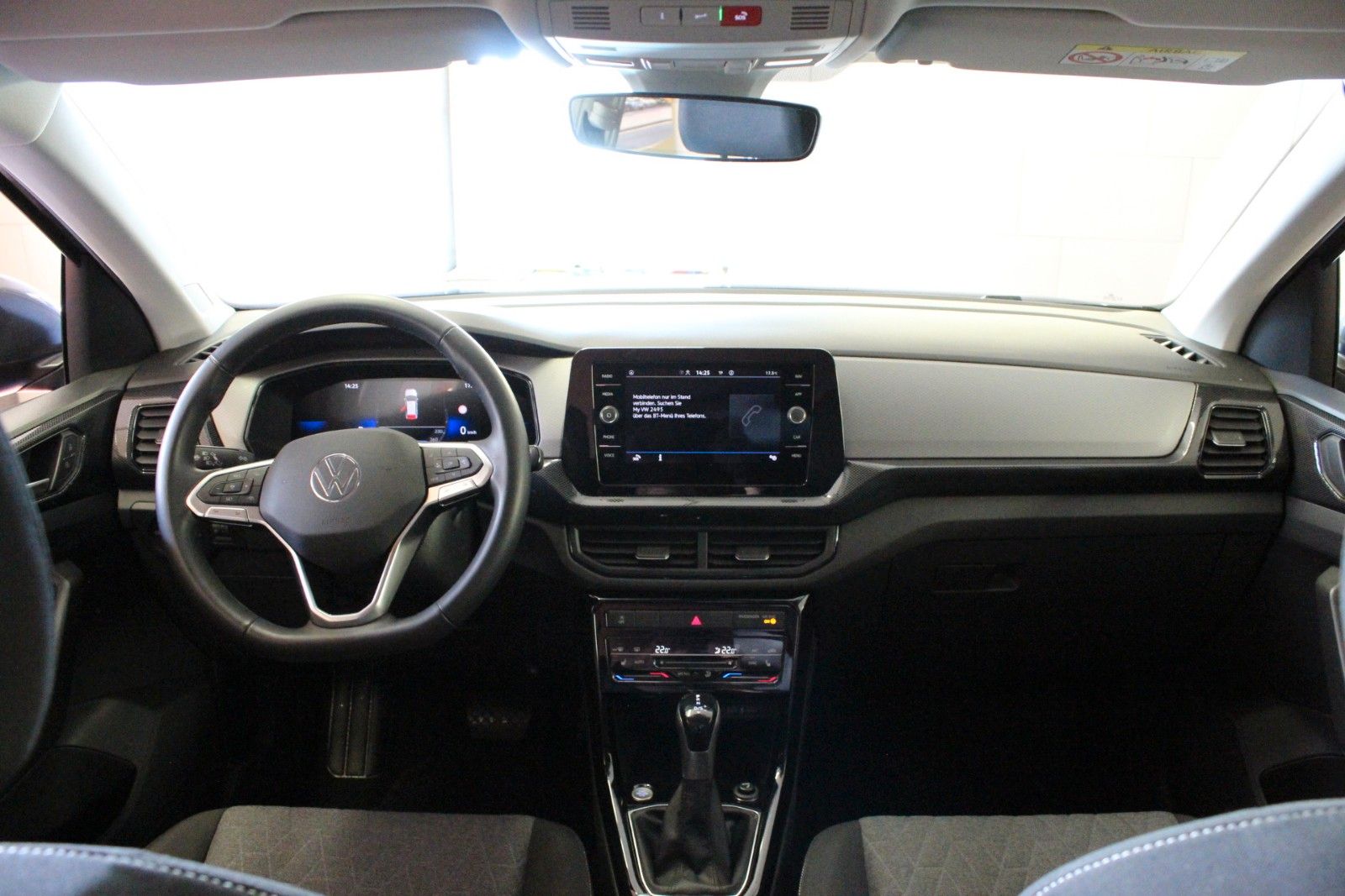 Fahrzeugabbildung Volkswagen T-Cross 1.0 TSI DSG *Sitzhzg*Kamera*
