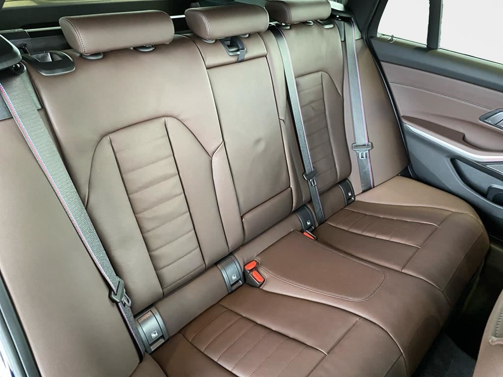 BMW M340d Touring xDrive M Sport Pro+Stdhzg+H/K+Pano foto 16