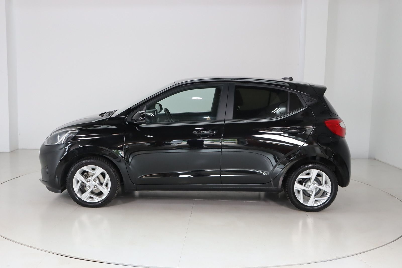 Fahrzeugabbildung Hyundai i10 * DAB * Navi * Lenkradhzg. * Rückfahrk.