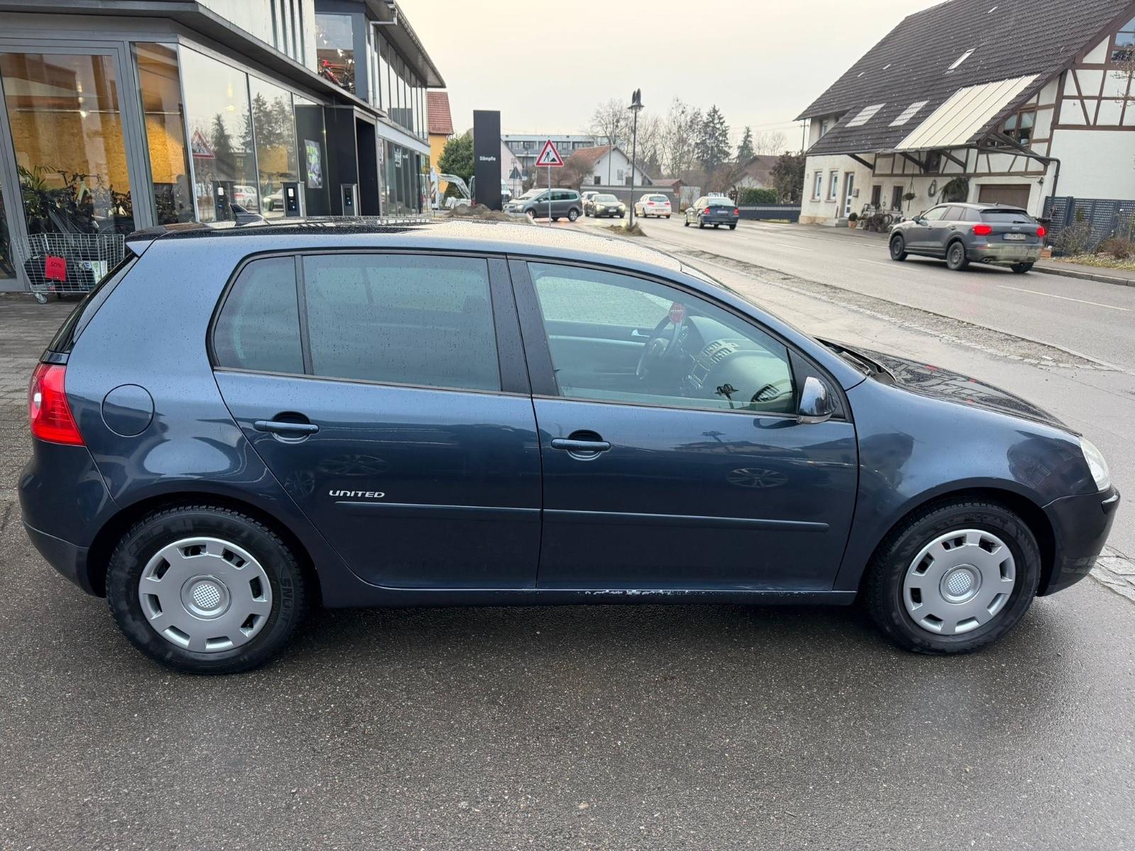 Volkswagen Golf V Lim. United