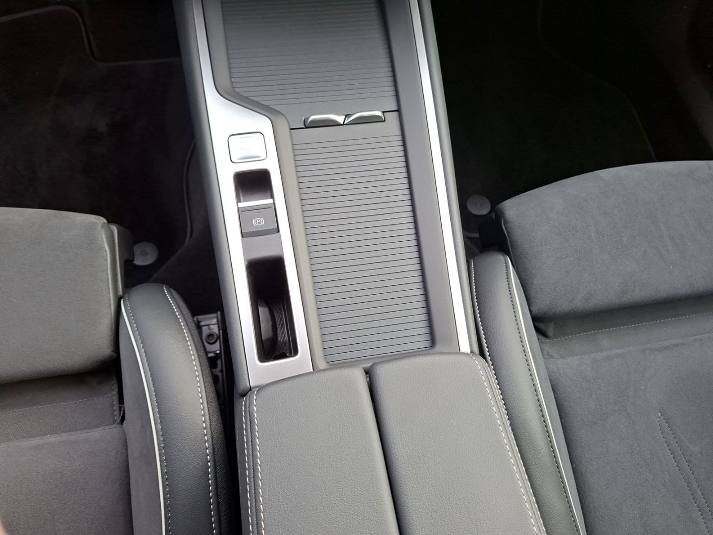 Passat Variant 2.0 TDI DSG Business *AHK*LHZ*