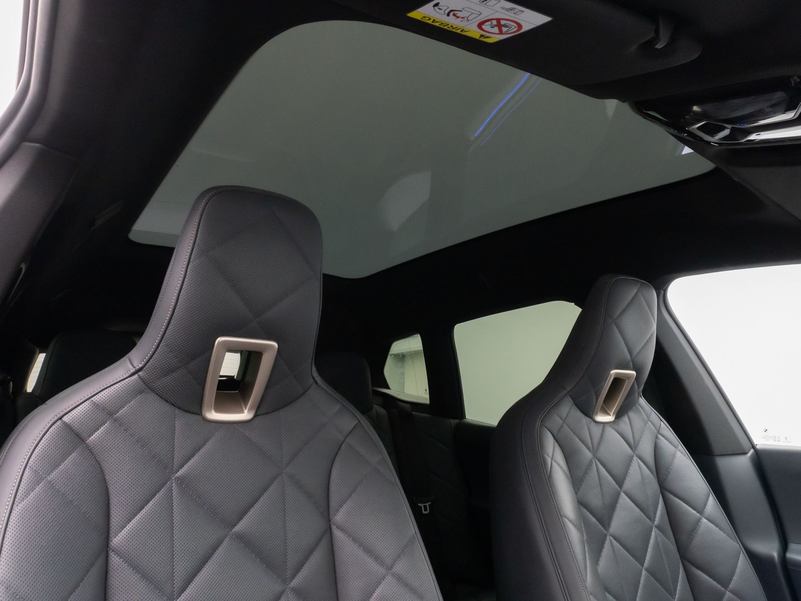Fahrzeugabbildung BMW iX xD40 Sport SkyLounge 360°Laser DAB H/K 22Zoll