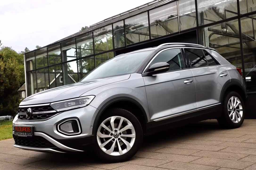 Volkswagen T-Roc Style 1.5 DSG FACELIFT STANDHEIZUNG LED