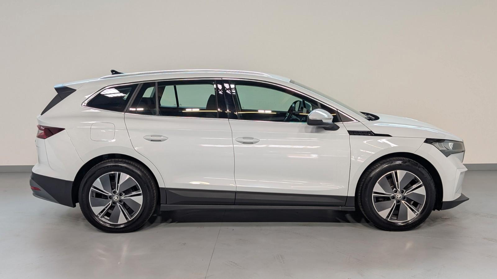 Skoda Enyaq 80 Lodge ACC*LANE*SIDE*KAM*W-PUMPE*19"