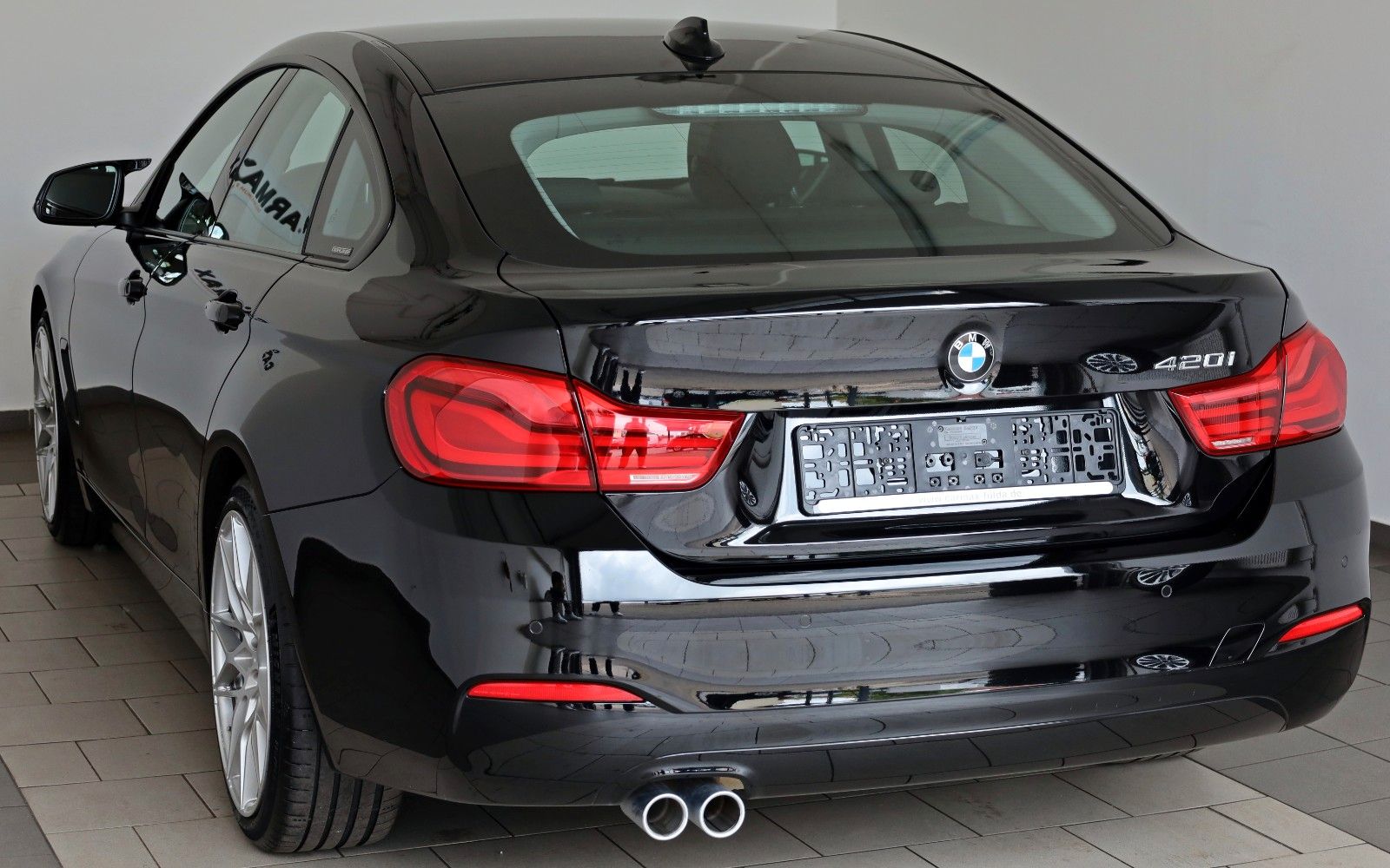 Fahrzeugabbildung BMW 420 4 Gran Coupe 420 i Advantage Navi,LED,SH,PDC
