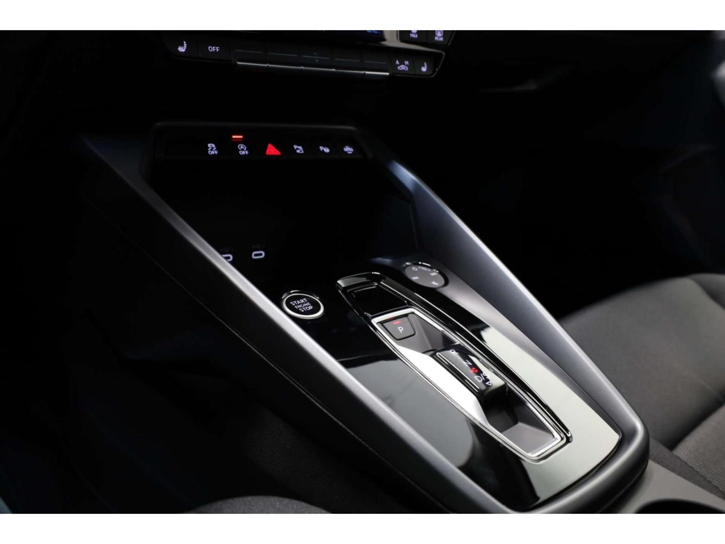 Audi A3 Sportback 35 TDI S line S-Tronic AHK/NAV/RFK, миниатюра 18