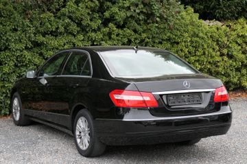 Mercedes E 220 - 10