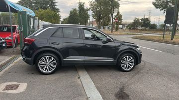 Volkswagen T-Roc - 8