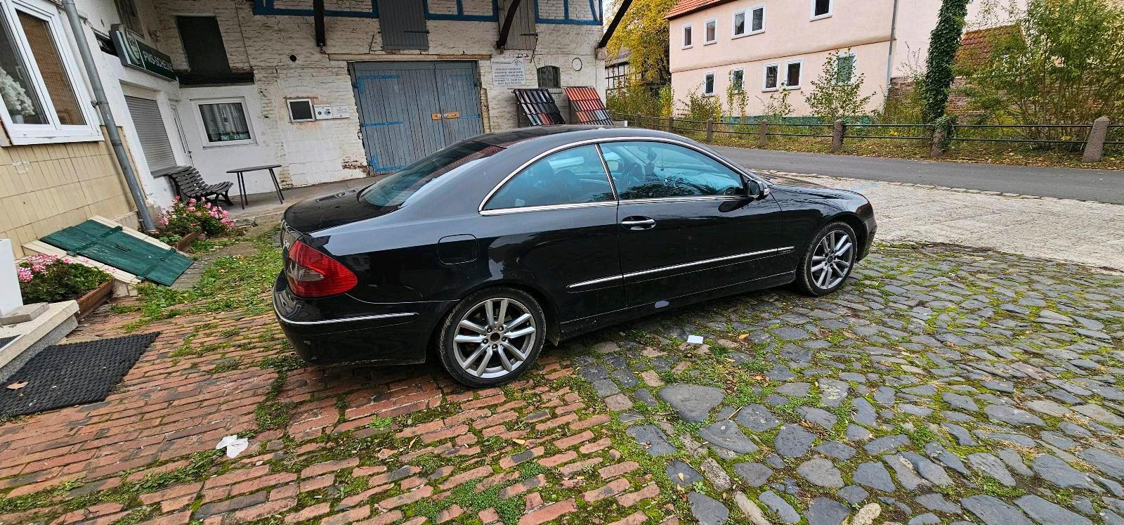 Mercedes-Benz CLK 270