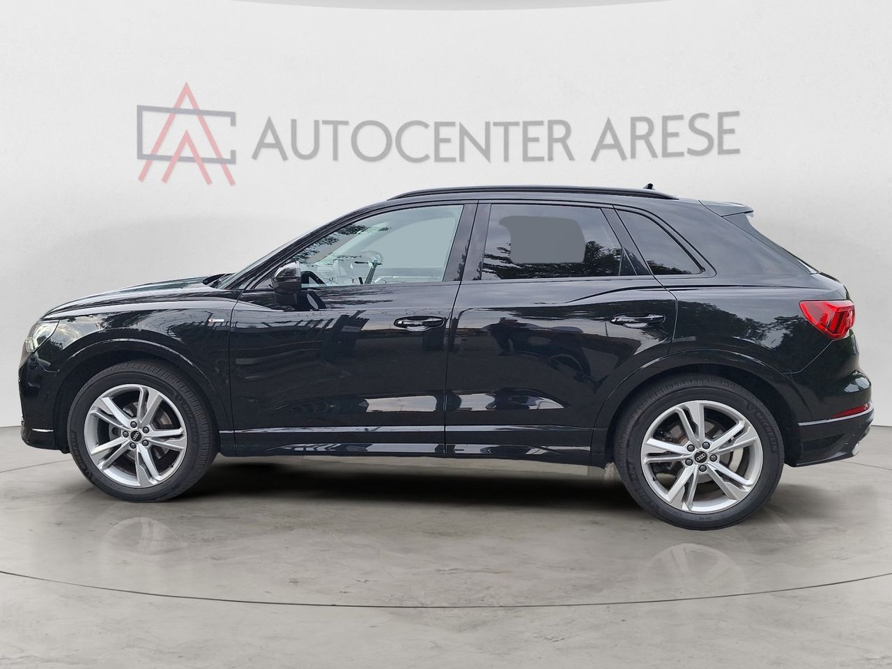Audi Q3 35 2.0 tdi S line edition quattro s-tron imagem 2