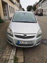 Opel Zafira 1.8 Sport, Klima, AHK, Licht-/Regensensor - Opel Zafira in Karlsruhe