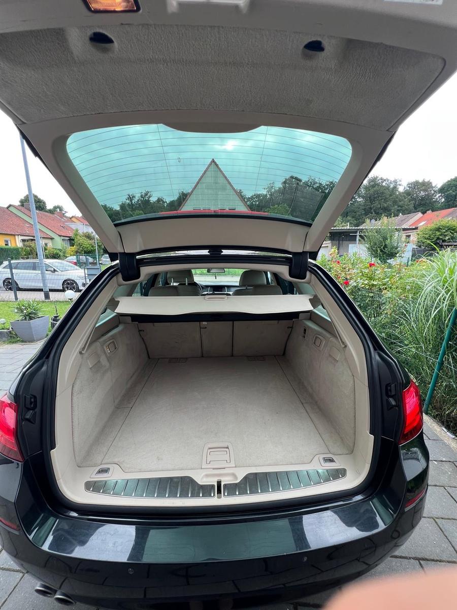 BMW 530 Facelift | 01/2014 | DKG | Schwarz |