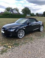 Audi TT Roadster 2.0 TFSI S tronic quattro s-line - Audi TT in Kassel