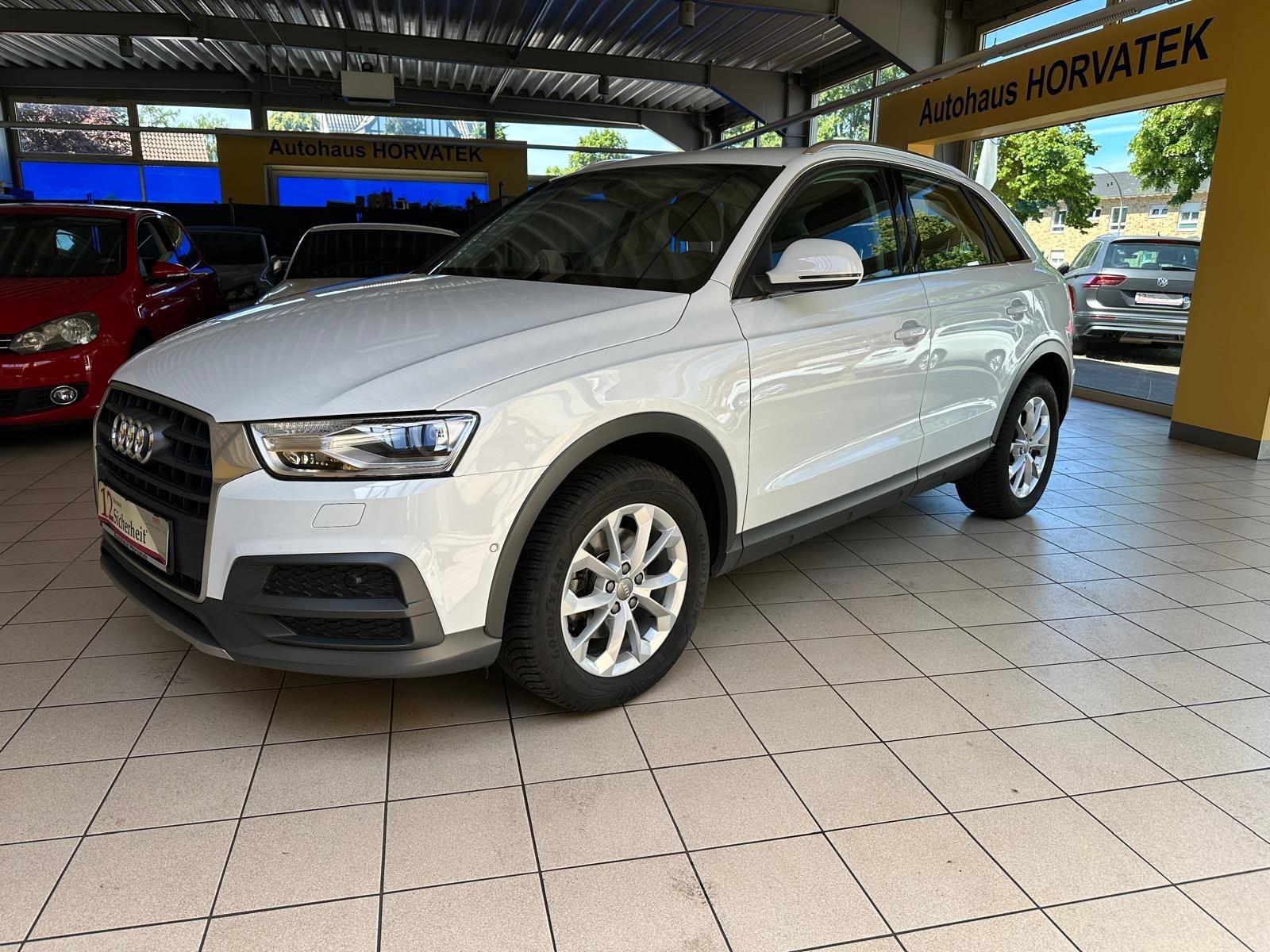 Audi Q3 quattro*Navi*Kamera*AHK*Scheckheft*Xenon