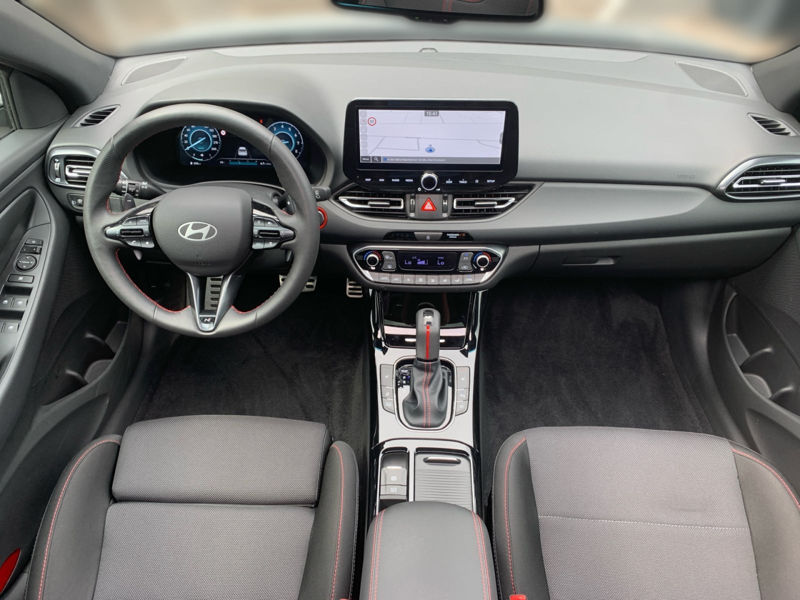 Fahrzeugabbildung Hyundai i30 1.5 T-GDI 7-DCT N Line Mild-Hybrid PanDach