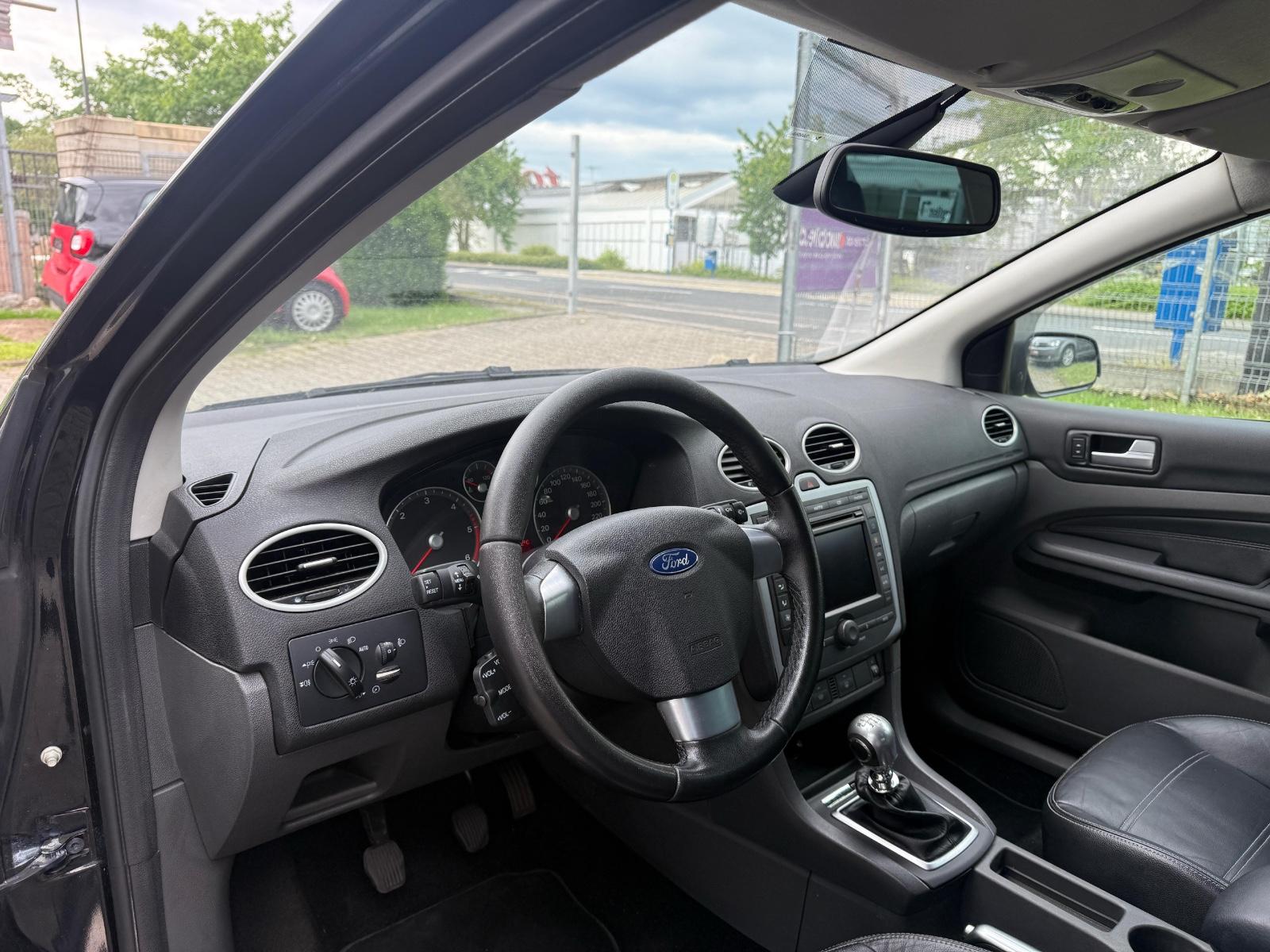 Ford Focus 2007 — photo 14