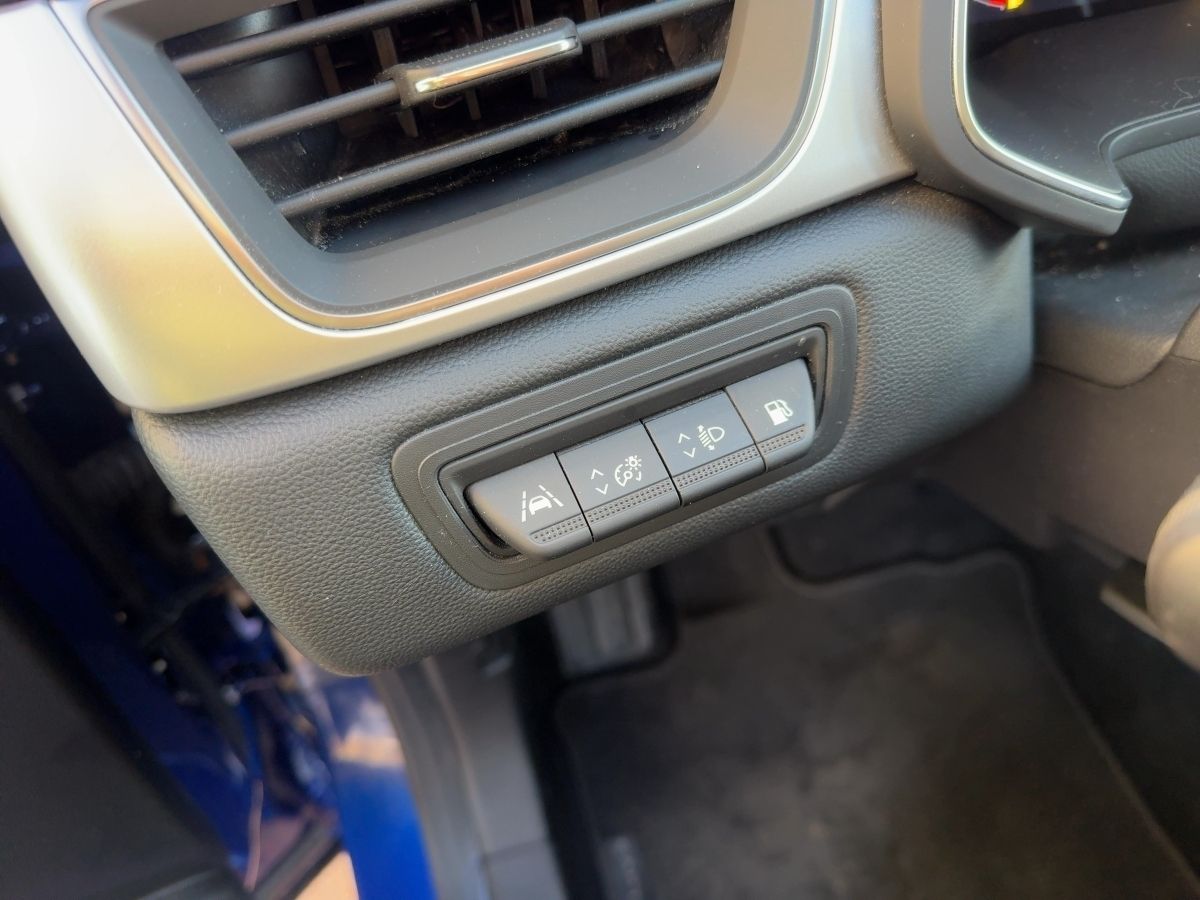 Fahrzeugabbildung Renault Captur INTENS Plug-in 160 AHK