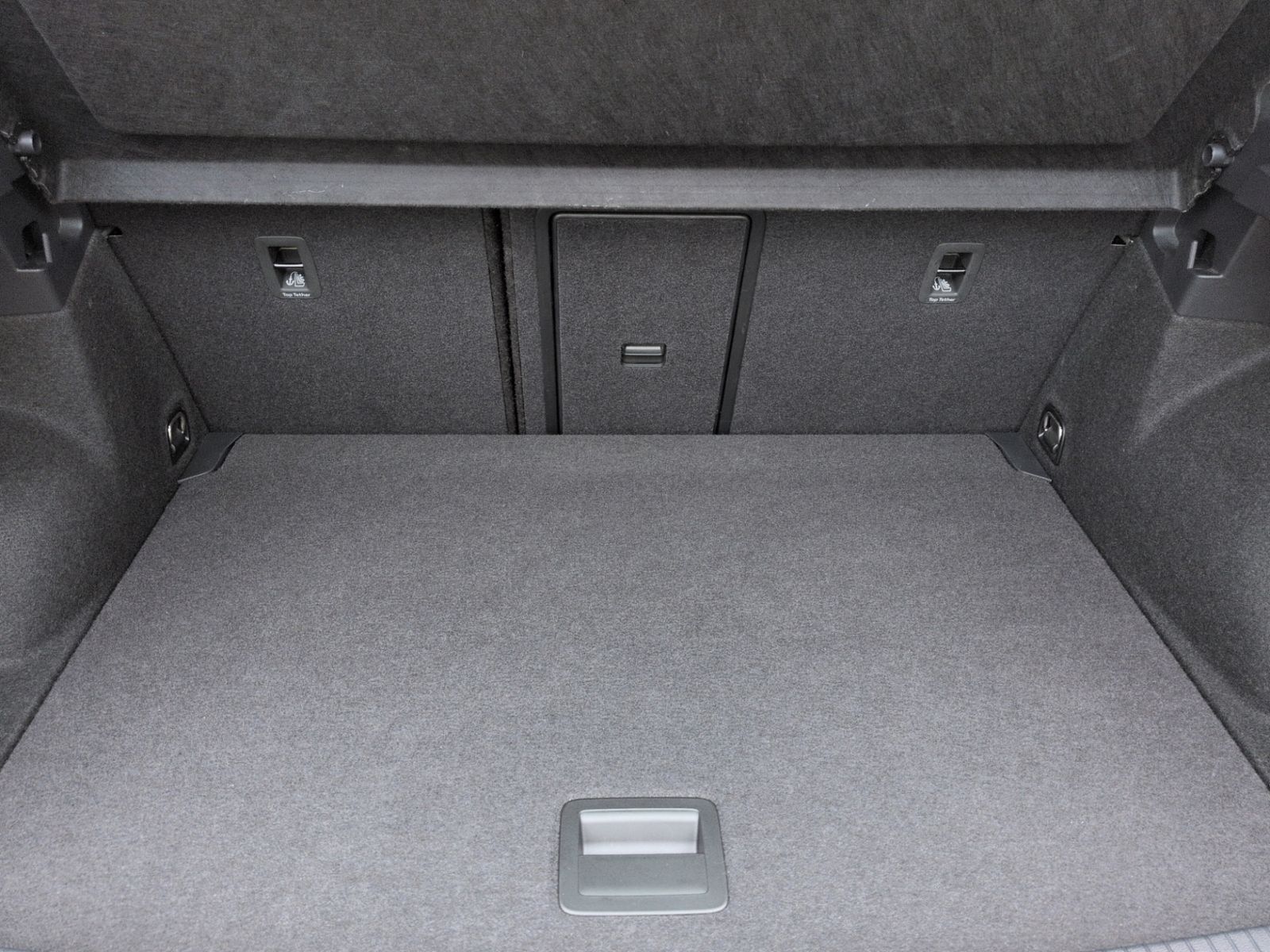 T-Roc 1.5 TSI Life KAMERA+AHK+NAVI+SHZ+LED
