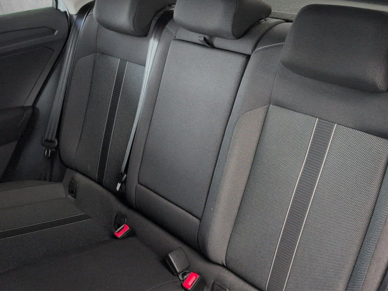 T-Roc Life 1.0 TSI Klima Navi Einparkhilfe
