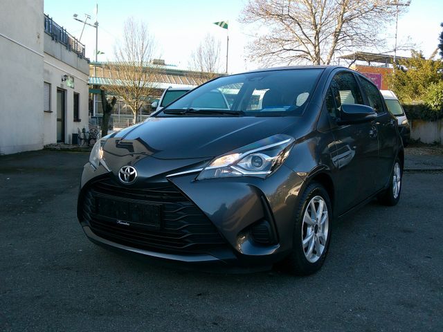 Toyota Yaris Comfort  Org.9tkm Klima Kamera Alu Garant