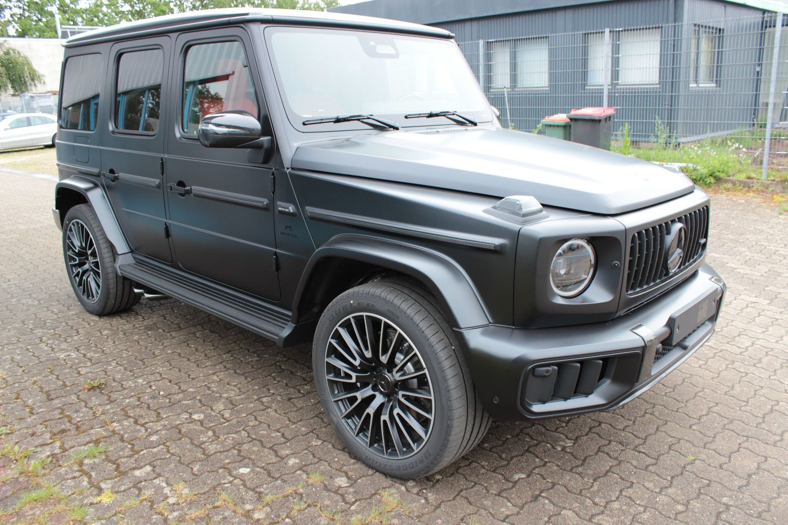 Fahrzeugabbildung Mercedes-Benz G 63 AMG*MY27* *SUPERIOR* *CARBON*