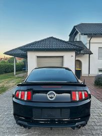 Ford Mustang - 3