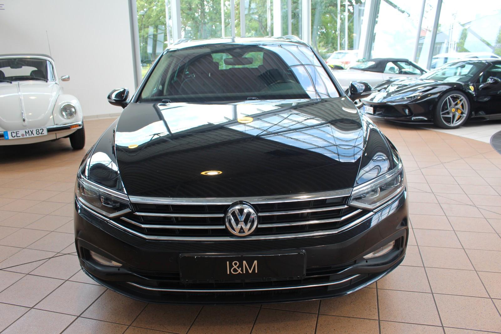Volkswagen Passat Variant Business+Autom+Massage+AHK+Cam+