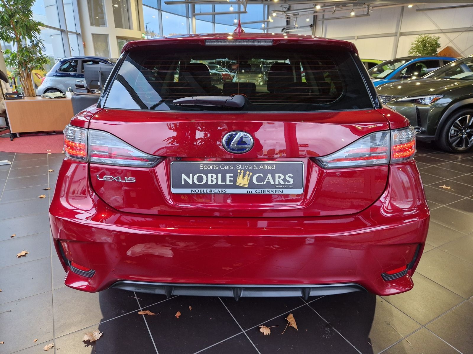 Fahrzeugabbildung Lexus CT200h Executive RFK LED NAVI ALU