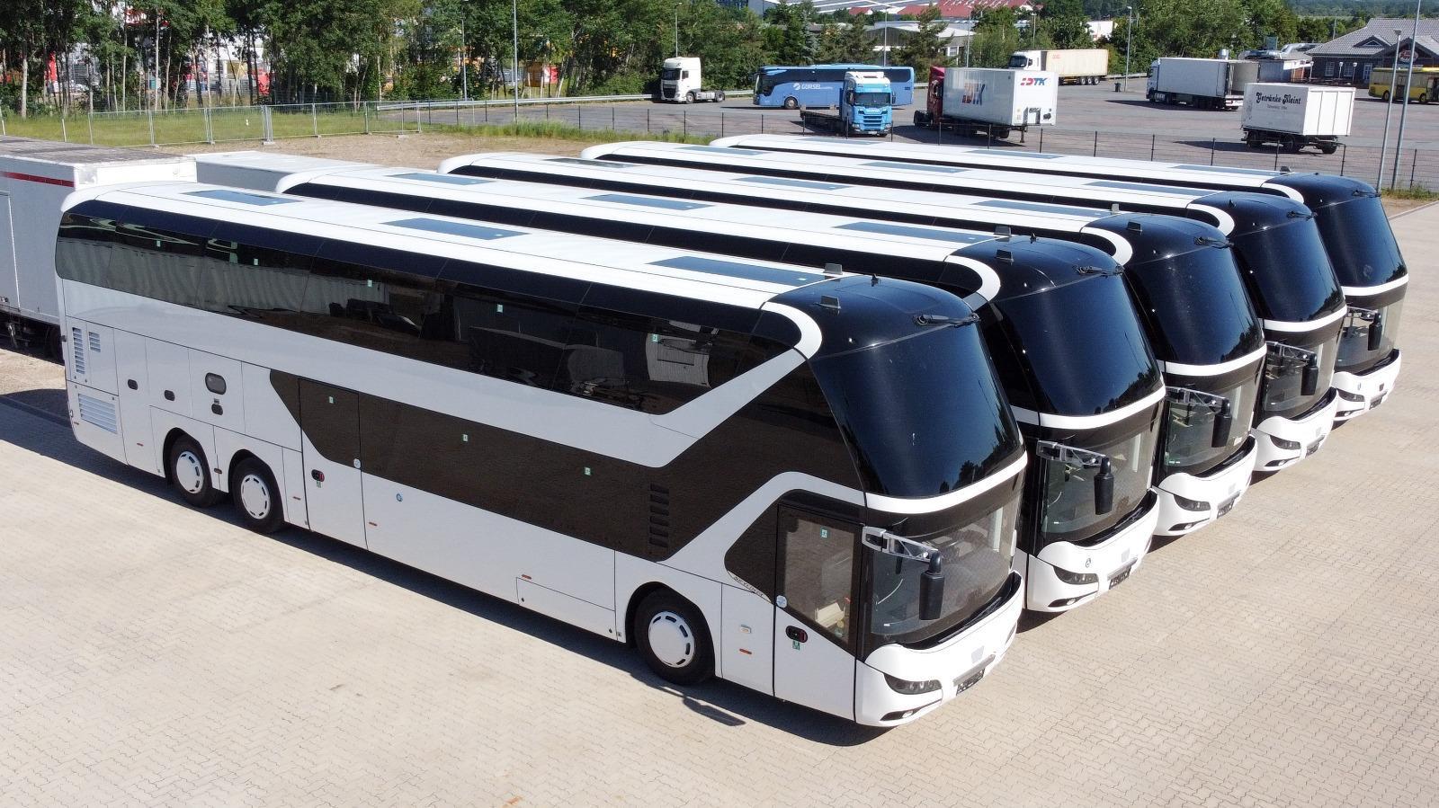 Neoplan 10x units Skyliner L / S431 S531 / 753.964 km