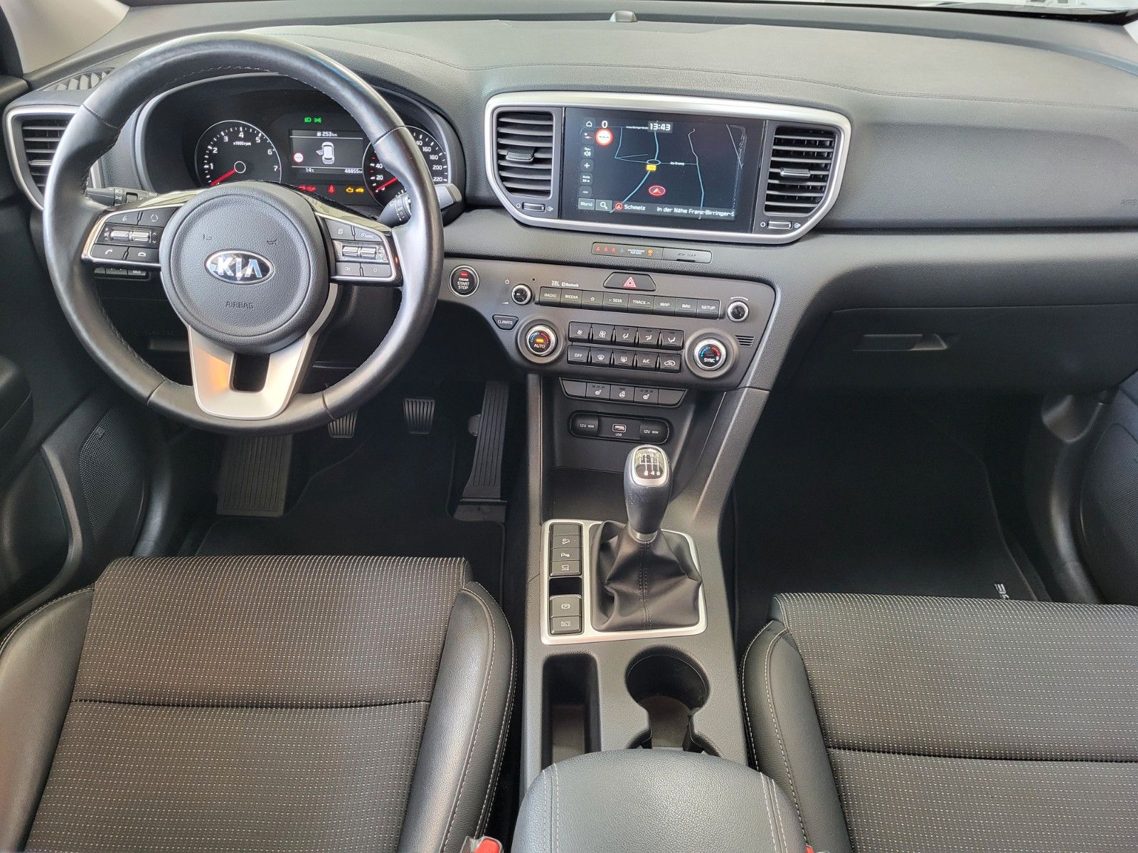 Fahrzeugabbildung Kia Sportage Spirit 2WD Sitzheizung vorn und hinten