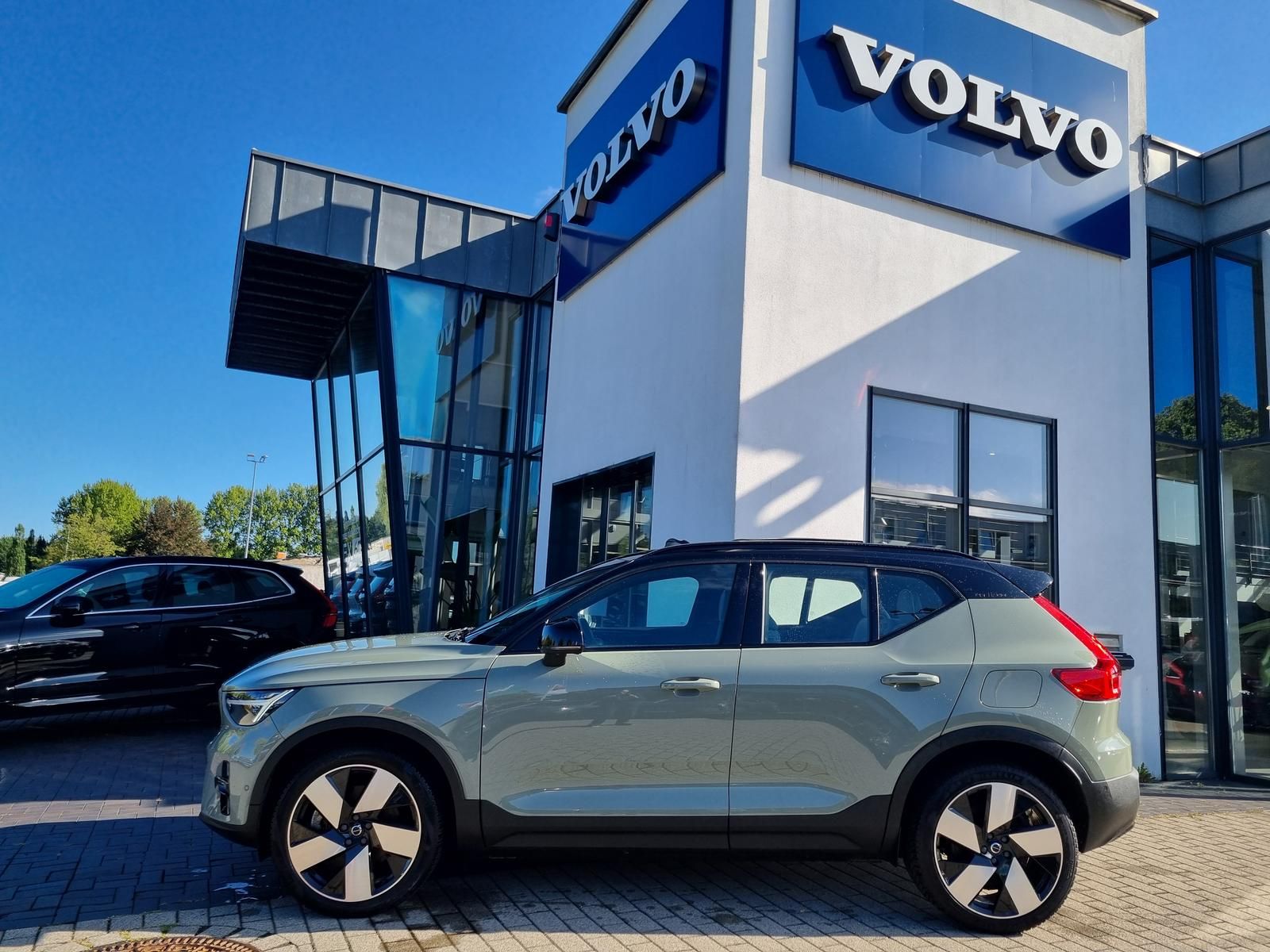 Fahrzeugabbildung Volvo XC40 Recharge Single Ext. Ultimate 'Glasdach'