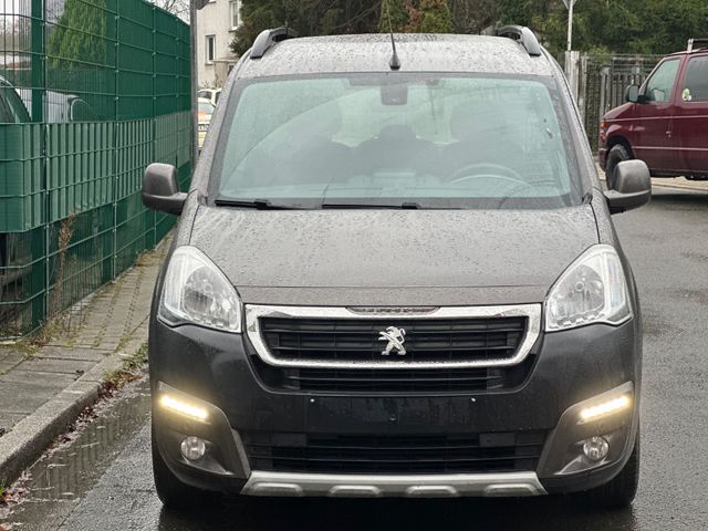 Peugeot Partner Tepee Tepee Allure*Navi*Kamera*Klimaauto