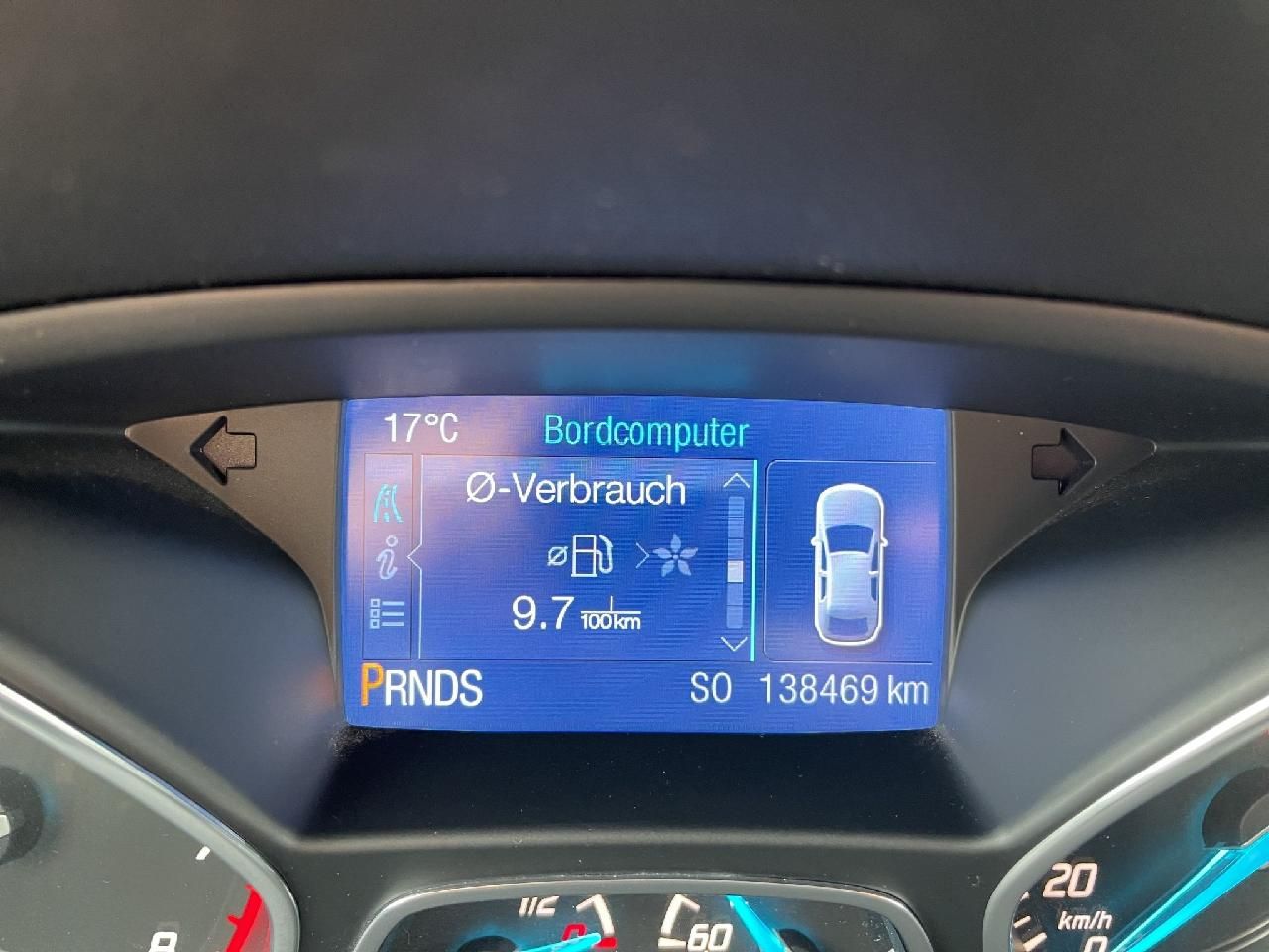 Fahrzeugabbildung Ford Kuga Titanium