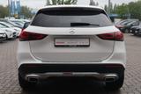 Mercedes-Benz GLA 200 Progressive LED Navi Panorama Kamera - Mercedes-Benz Gebrauchtwagen in Neubrandenburg