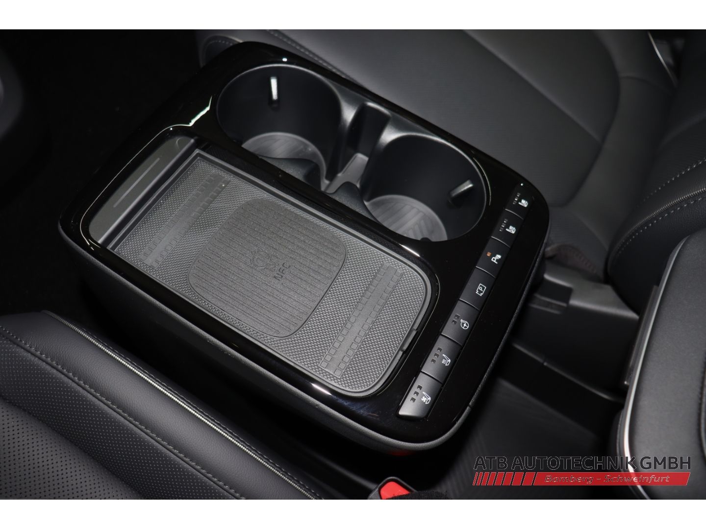 Fahrzeugabbildung Hyundai IONIQ 5 MY26 84 kWh 229 PS UNIQ Pano.-Glasdach,