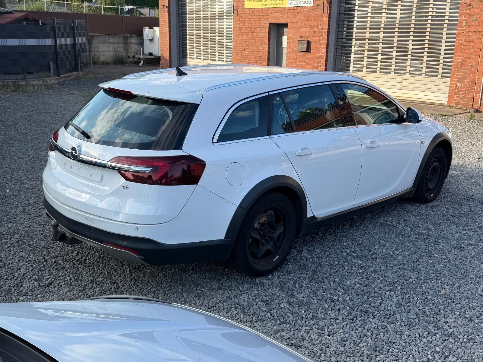 Opel Insignia 2015 — engine 1.956 cm³, 170 HP (125kW)