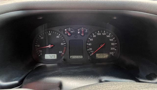 VW T 4 Pritsche+Plane 2,5 Benzin Automatik Bild 9