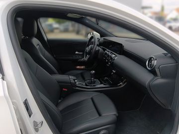 Mercedes A 200 - 9
