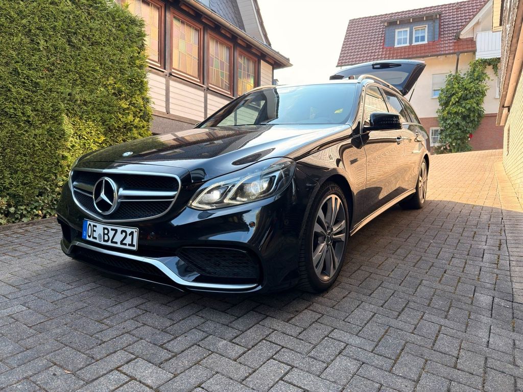 Image of Mercedes-Benz CE 220