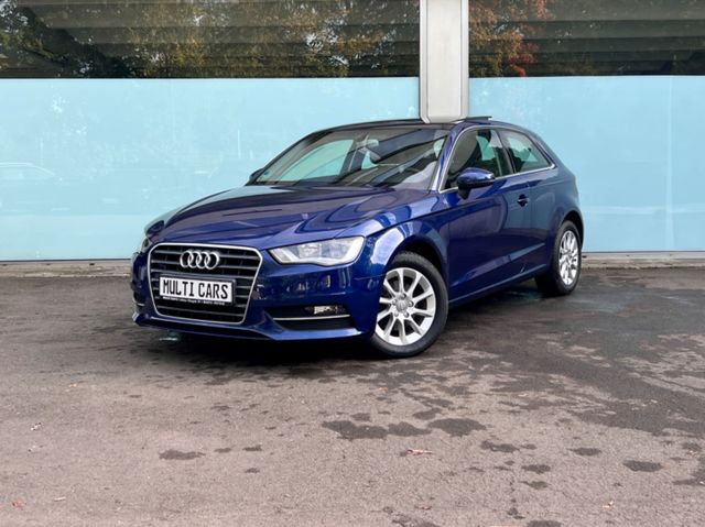 Audi A3/*Panorama*/*Leder*/*Einparkhilfe*/*Tempomat*