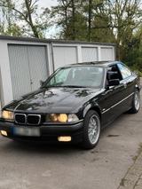 BMW E36 320i - BMW 320: 320i E36