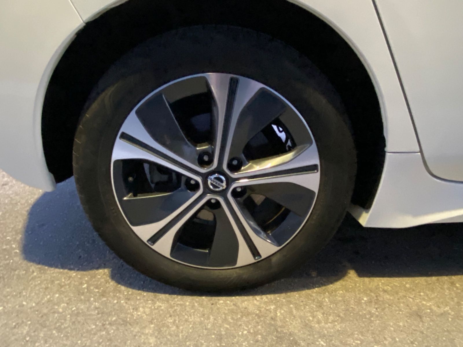 Fahrzeugabbildung Nissan Leaf N-Connecta - 360°Kamera, Klimaautom.;SOH97%