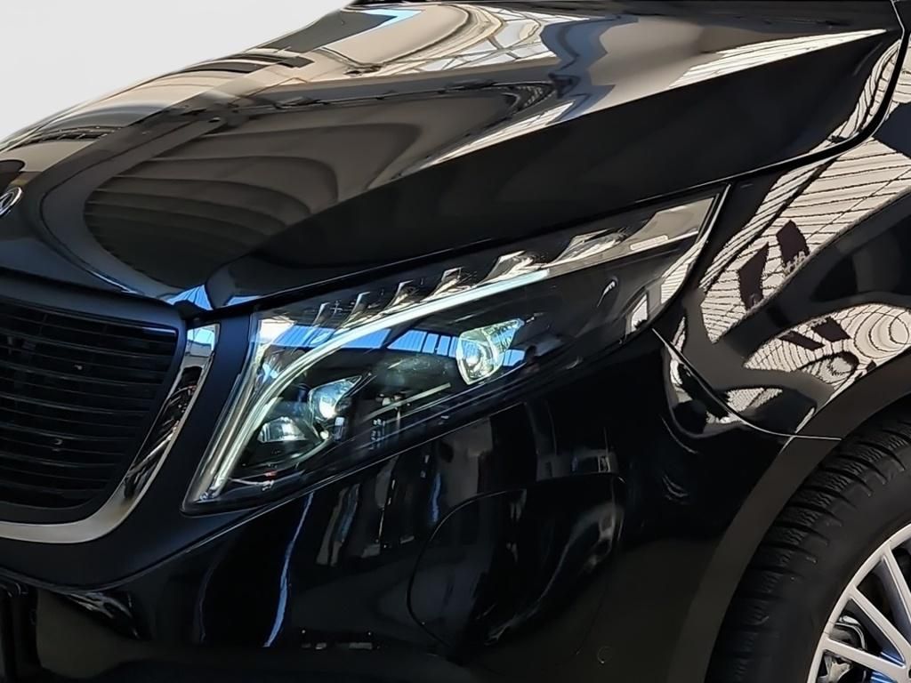 Fahrzeugabbildung Mercedes-Benz EQV 300 extralang 8 Sitze 2x Klima 2x elektr. ST