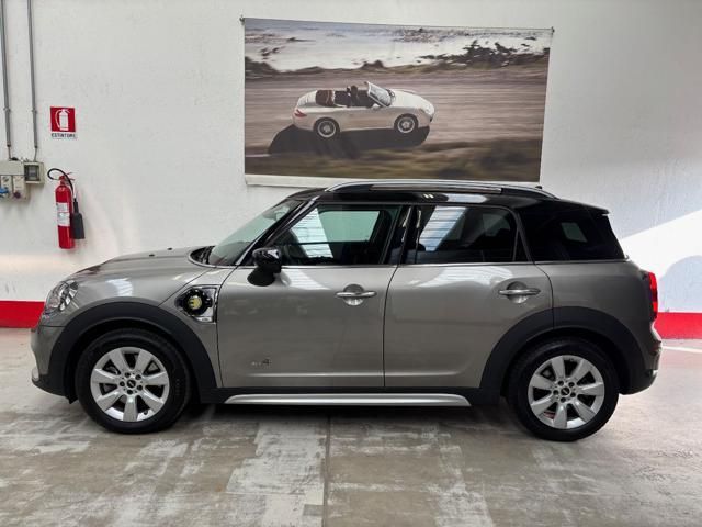 MINI Countryman 1.5 Cooper SE Countryman ALL4 Au