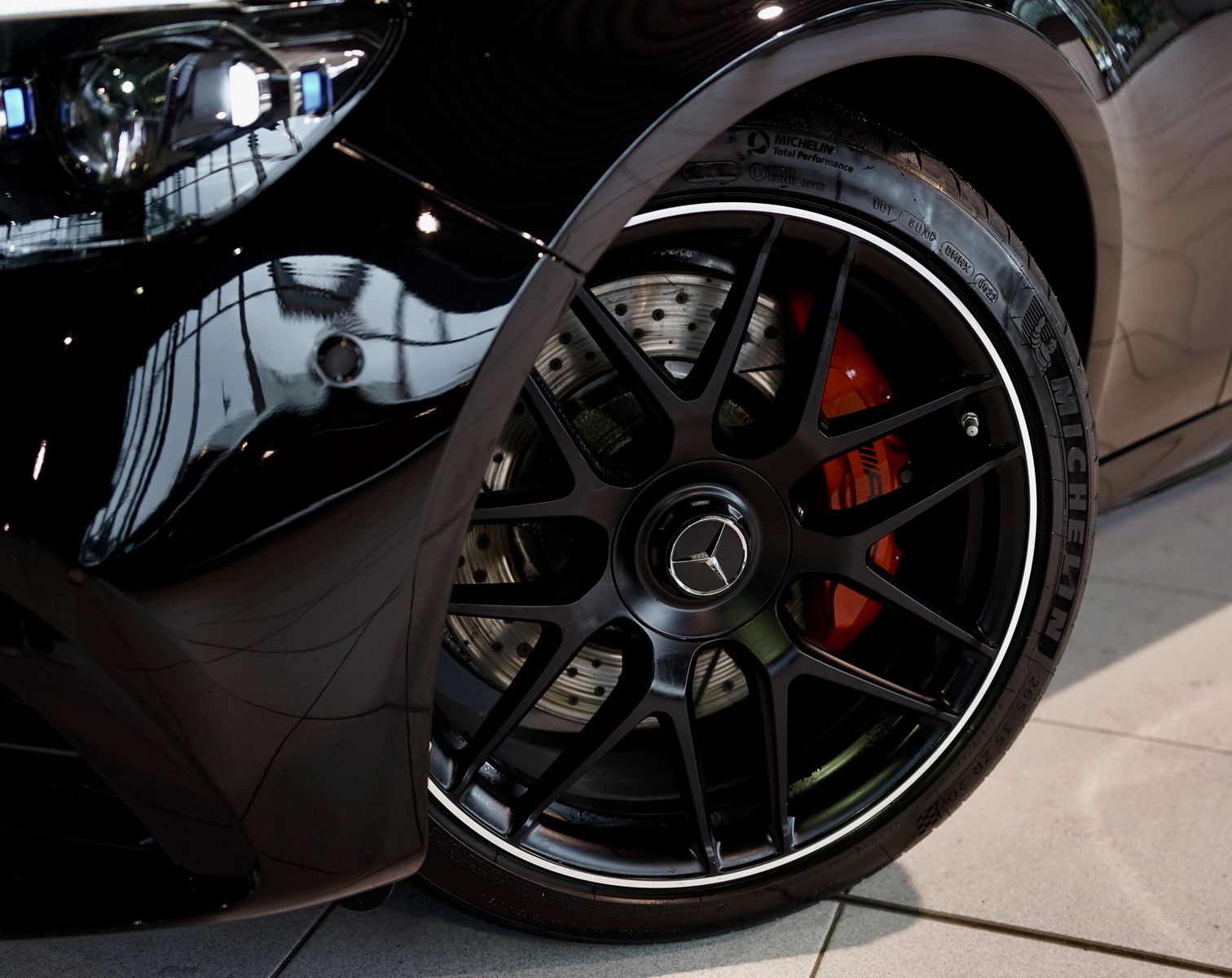 Mercedes Benz E 63 Amg