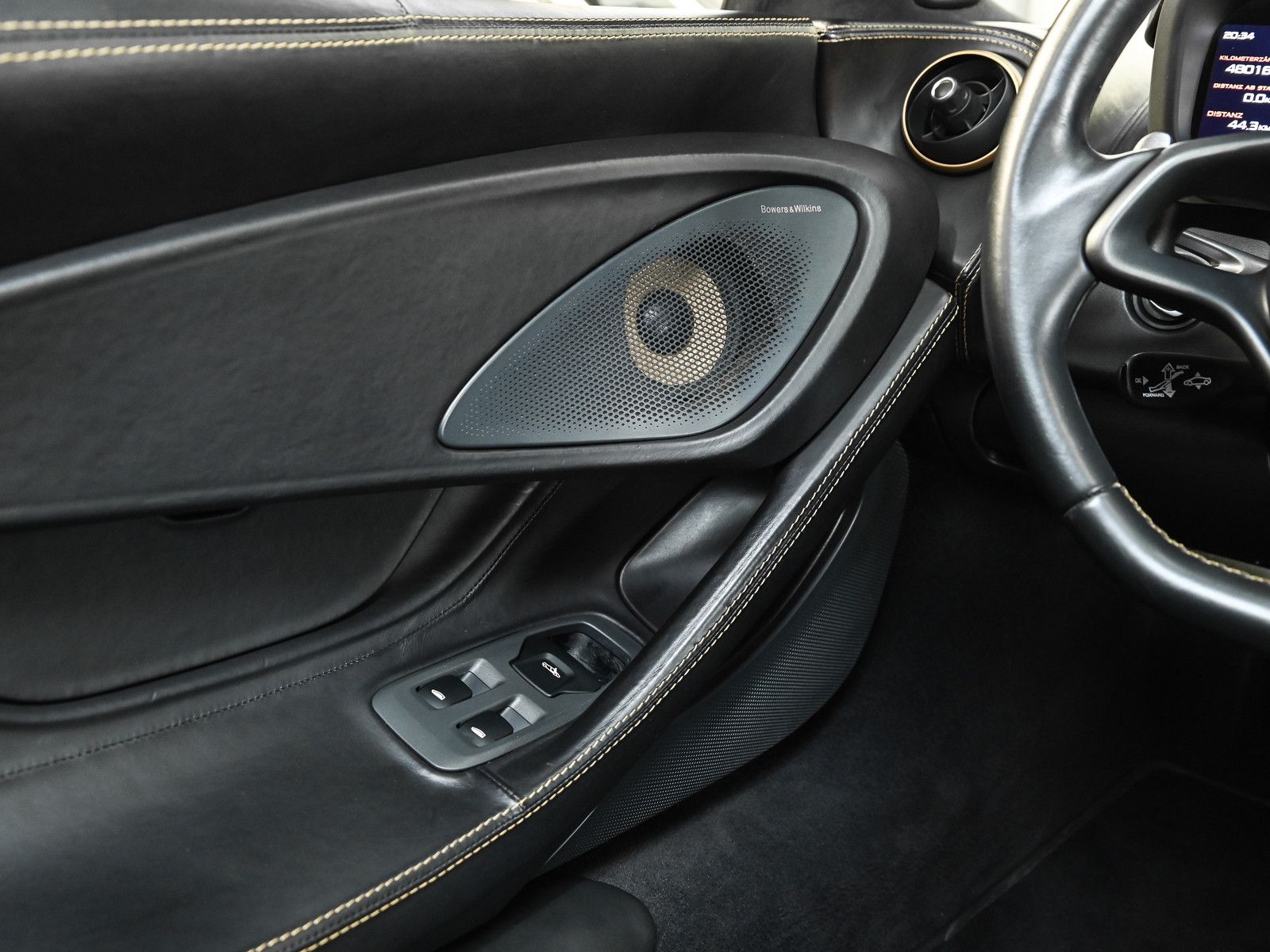 Fahrzeugabbildung McLaren 570S - Lift | Bowers&Wilkins | Nappa | Softclose