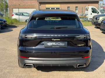 Porsche Cayenne - 7